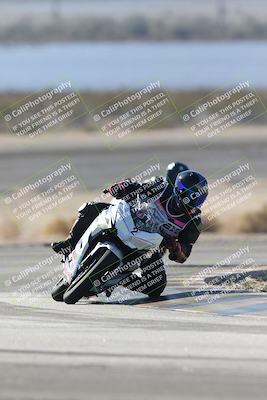 media/Dec-05-2025-CVMA Friday Practice (Fri) [[303bad9a84]]/4-Racer 4-Trackday 1/Session 2 (Turn 14)/